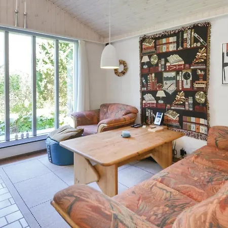 One-bedroom Holiday In